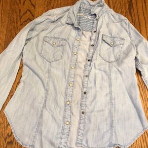 Gap blue jean button down shirt